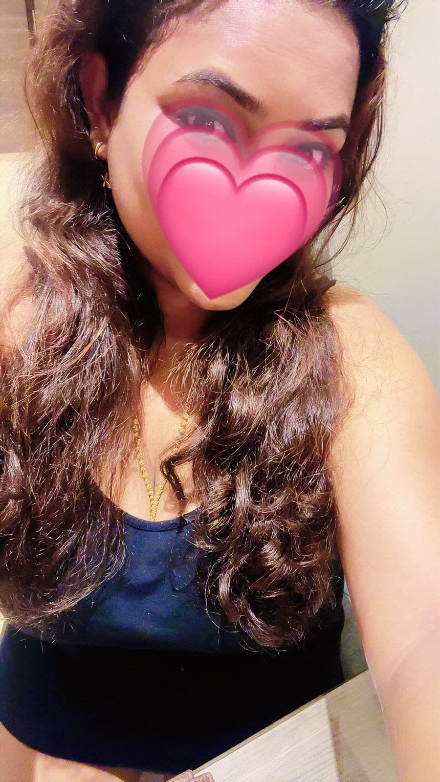 Lovely - Call Girl Mumbai Sneha